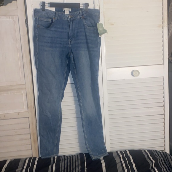H&M Skinny Jeans - Picture 1 of 4
